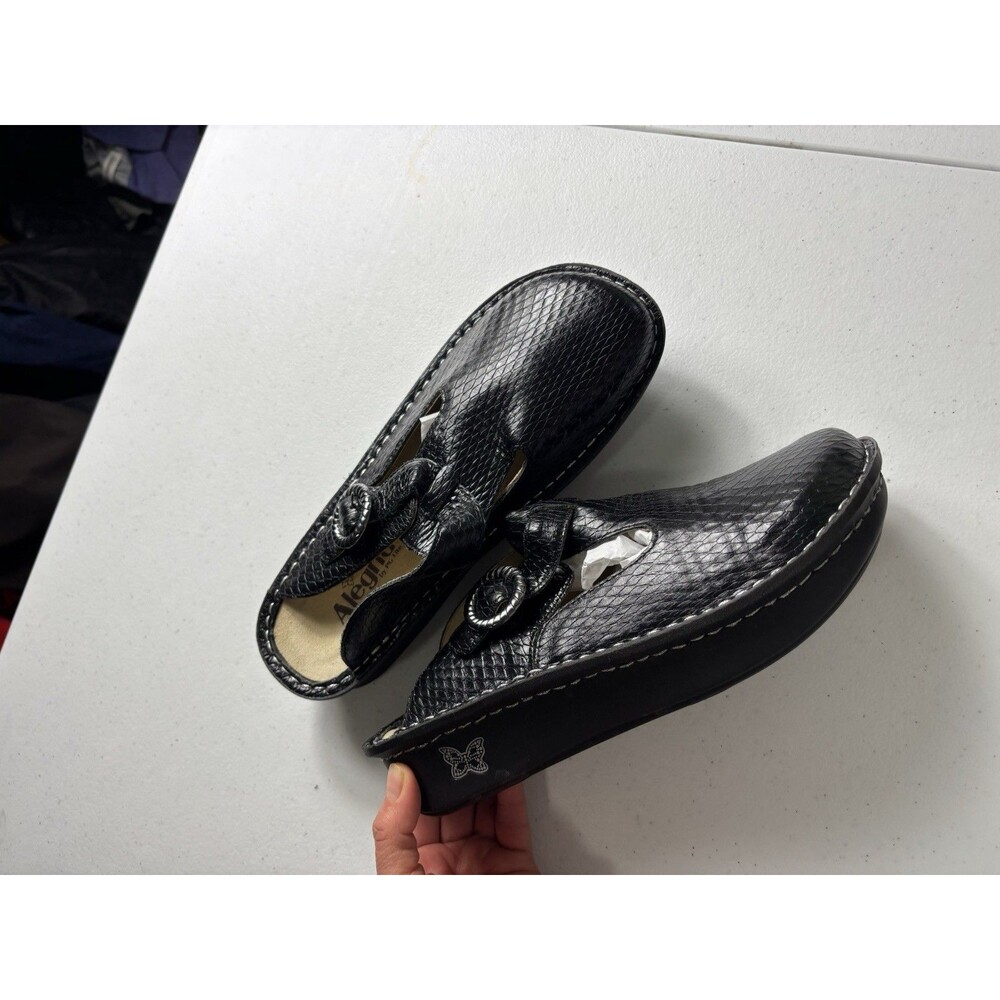 ALEGRIA  SIZE 39 /US 9 WOMENS LEATHER SNAKE PRINT MARY JANE CLOG